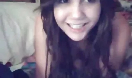 Skinny teen saksocu konulu mom sex iki bölünmüş biter onu alır