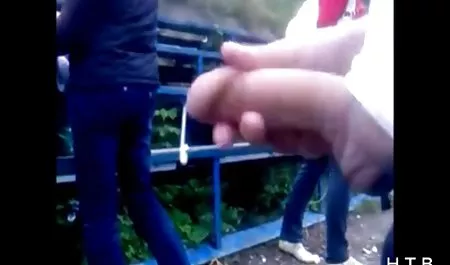 Isabella sıcak kaygan bir masaj konulu olgun seks vererek