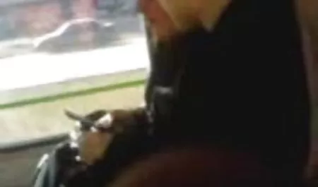 Sophie Dee ve Tiffany Fox gelmenin zor yatakta konulu sex film izle Becerdin.