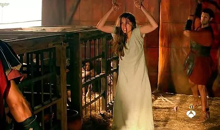 Beyaz ayakkabı konulu erotik seks film fırfırlı seksi yüksek topuklu ૦ ve lanet çorap