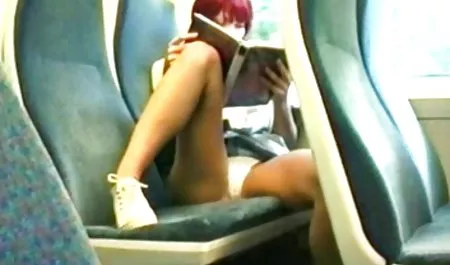 Busty sex konulu MİLF oyuncaklar ile oynamayı seviyor