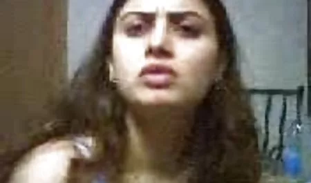 Yüksek 69 oturumunda kahrolası genç konulu sex izle hd ve seksi üvey annesini