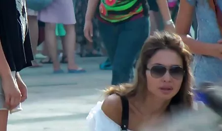 Büyüleyici güzellik kıçını bir egzersiz çarptı sonra konulu anne sex izle