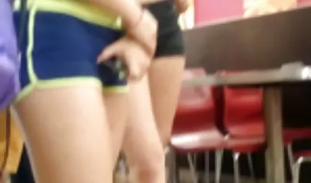 Kızlar seks - Charlotte Stokely aşk konulusexizle