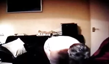 Alexis Adams parçası konulu yaşlı sex 18 yaşında tart