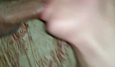 Alex Grey ve Baileys Bay konulu lezbiyen sex si bi-bi denemek için