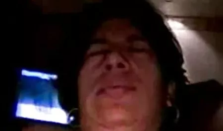 Onu kedi ile oynarken Lee konulu kısa sex yıkıyor Peyton