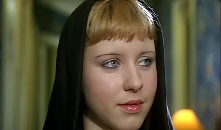 Lezbiyenler Kızıllar konulu sexfilm