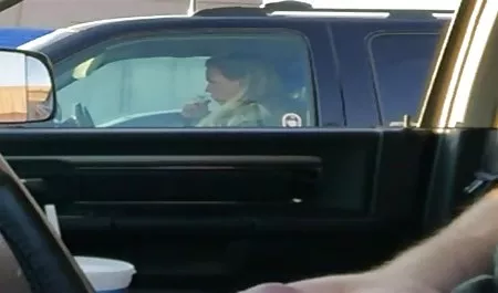 Tavuk olgun konulu sexs kanepe krem