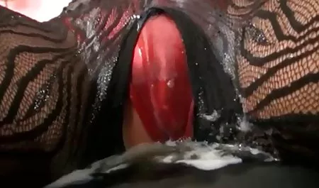 Adriana Chechik derin anal seks video konulu için kıçını alır!