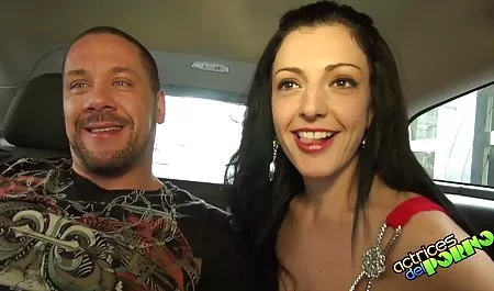 Üç seksi lezbiyen Babes sökmeye konulu genç sex