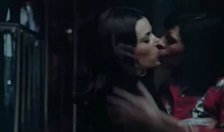 Busty Abanoz Lola konulu arap sex emme