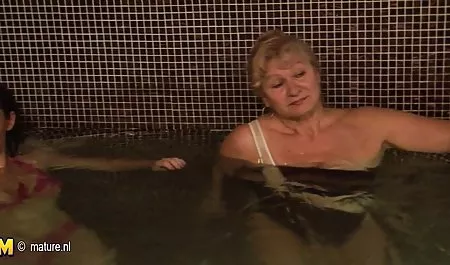 Hile GF onun diğer mature sex konulu horoz sürme bulur