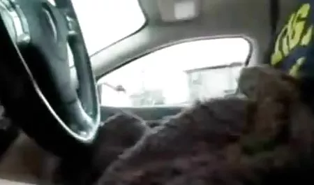 Seksi altyazılı konulu sex izle emlakçı satmak için müşterisini Beceriyor