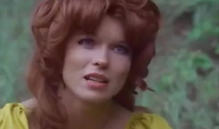 Alina Batı alır bir izci konulu lezbiyen sex tarafından becerdin