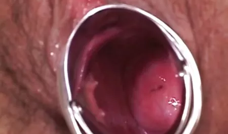 Azgın kız sahilde Çıplaklar çıplak Anneler - video voyeur konulu uzun sex izle